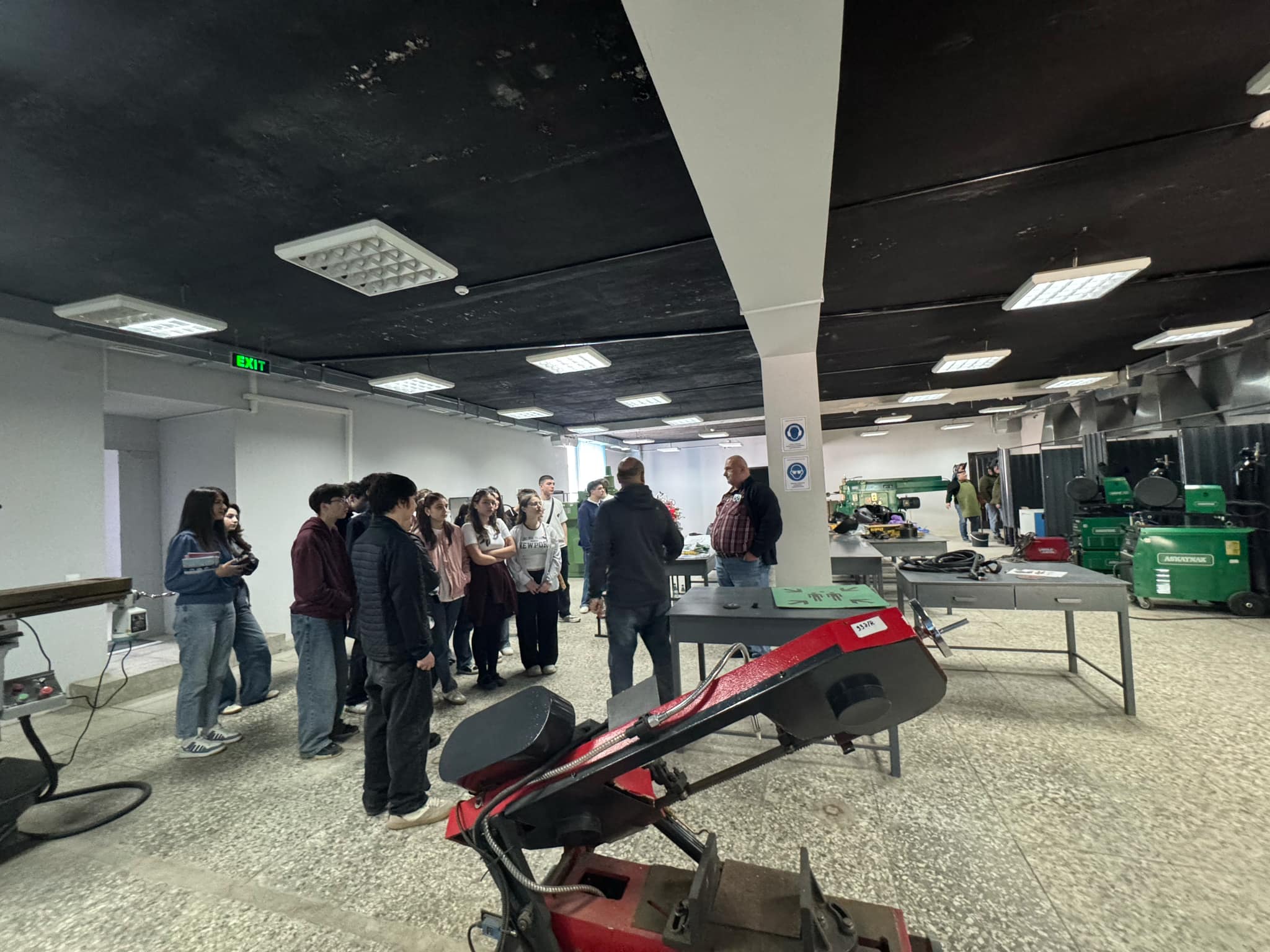 ა(ა)იპ სარკინიგზო ტრანსპორტის კოლეჯმა სკოლის მოსწავლეებს უმასპინძლა